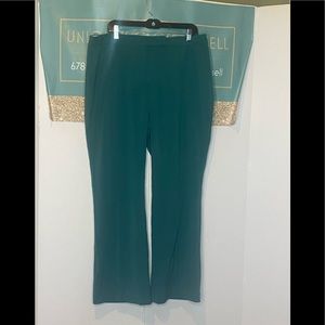Jessica London pants size 18 and color is hunter green